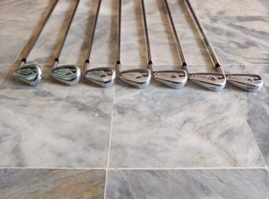 Titleist T300 Irons (Brand New)