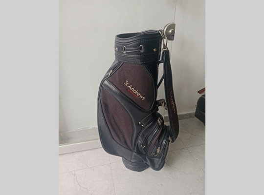 St. Andrews golf bag