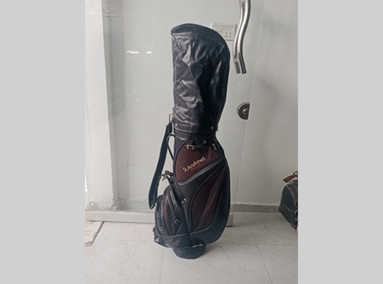 St. Andrews golf bag