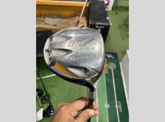 Taylormade R7 425 Driver