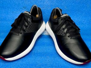 “Skechers GO GOLF Max”