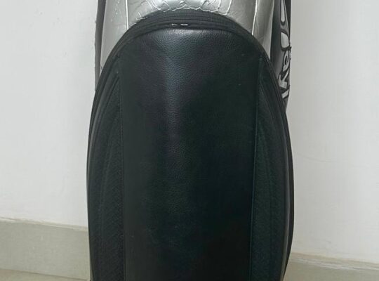 “TaylorMade Golf⛳Cart Bag”