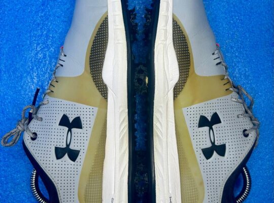“Under Armour HOVER Matchplay Golf Shoes”