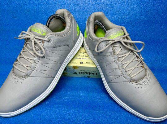 “GoGolf Sketchers Men’s Shoes” (Look Like New)